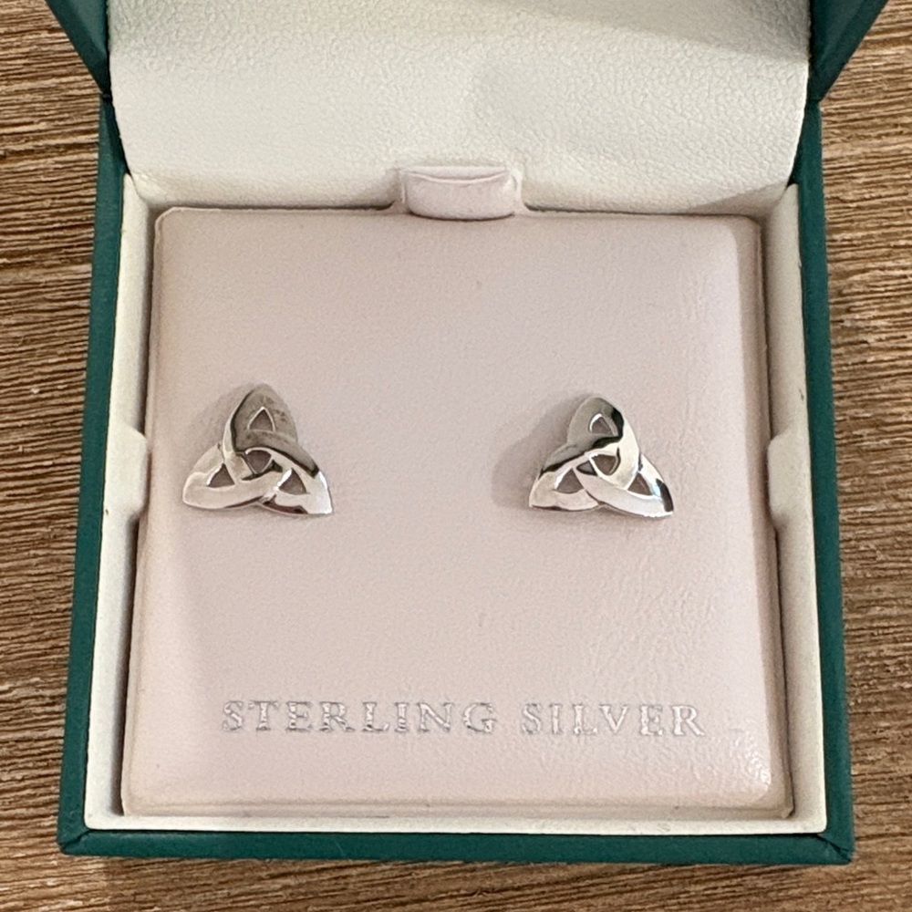 Sterling Silver Trinity Knot Earrings